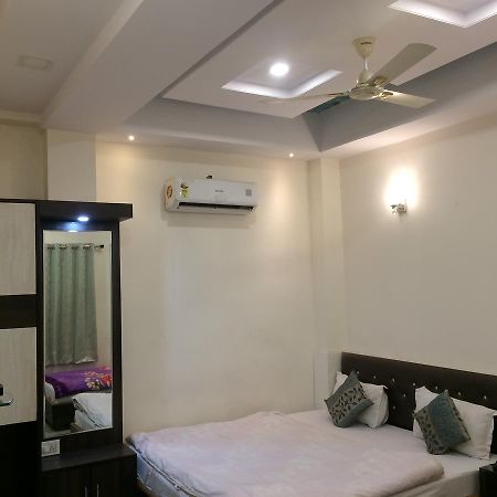 Hotel Raj Vilas อุเดเปอร์ ภายนอก รูปภาพ
