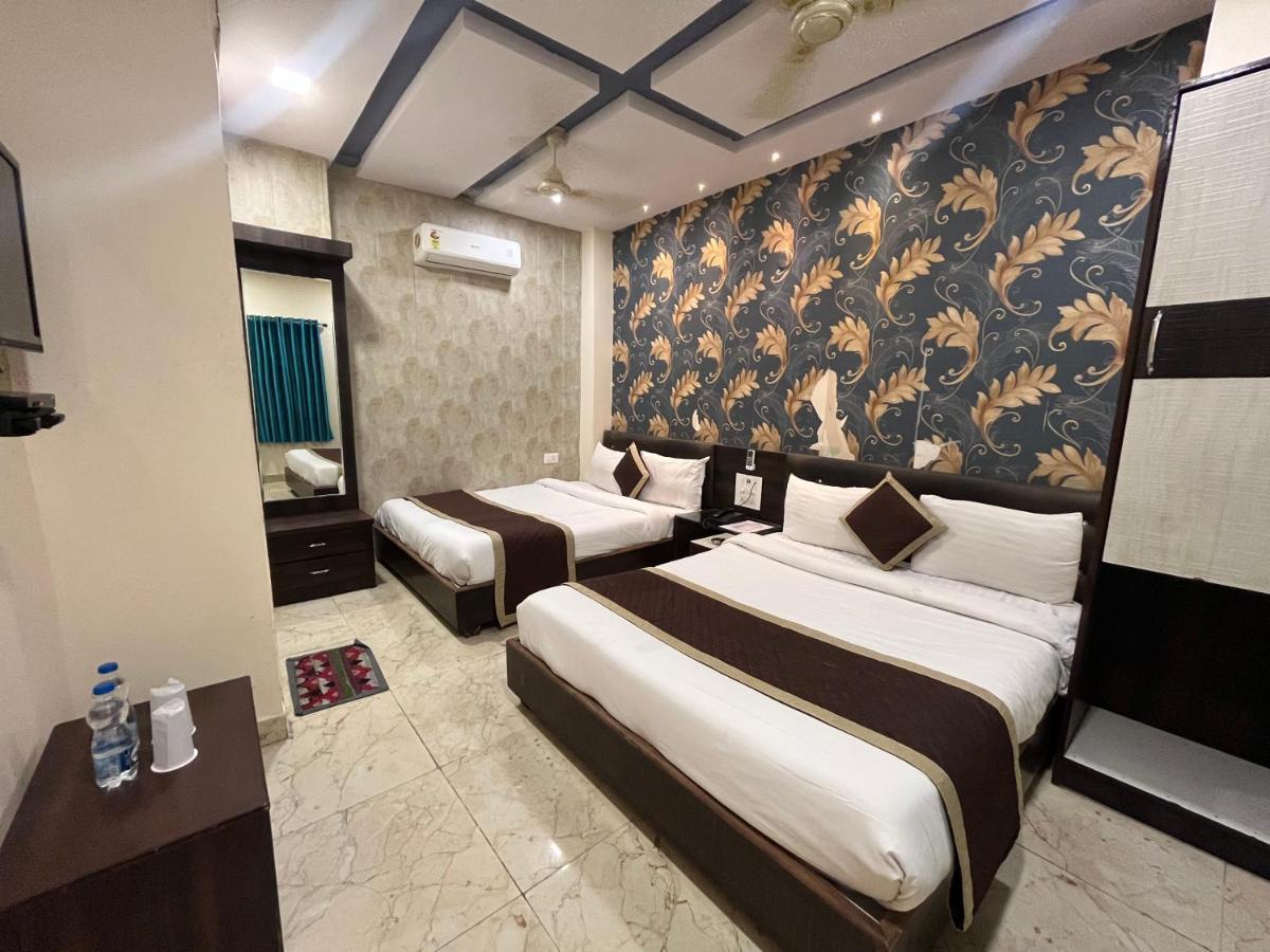 Hotel Raj Vilas อุเดเปอร์ ภายนอก รูปภาพ