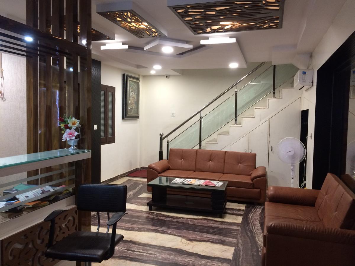 Hotel Raj Vilas อุเดเปอร์ ภายนอก รูปภาพ